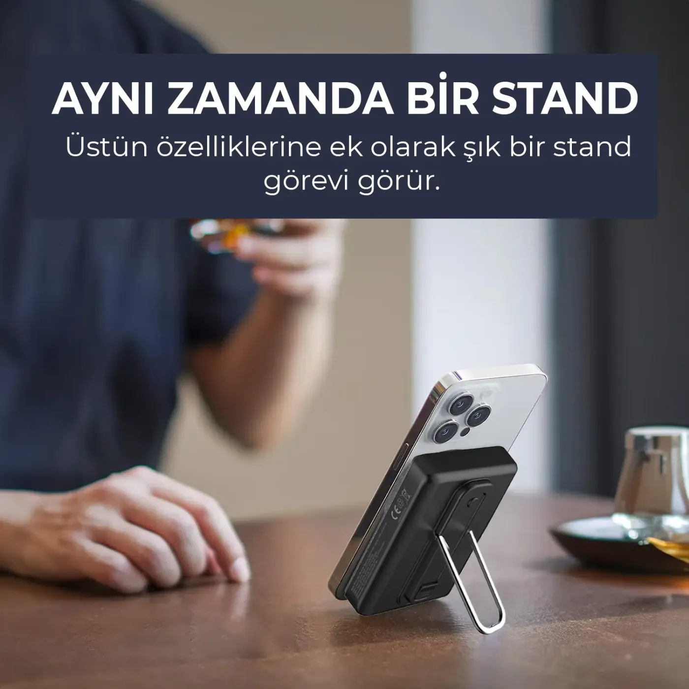 PB105 10000mAh Stand Özellikli PD20W Type-C USB-A SCP