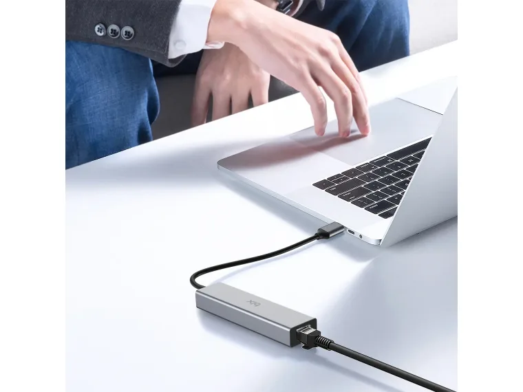 BXC06HB Type-C to USB 3.2 Gigabit Ethernet 3 Portlu — görsel 5