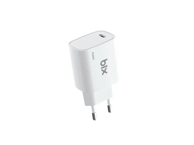 BXT21 20W PD Hızlı Şarj Adaptörü Beyaz